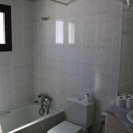 Puerto Del Carmen Sleeps 4 Pool Wifi * Пуэрто дель Кармен