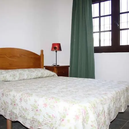Puerto Del Carmen Sleeps 4 Pool Wifi